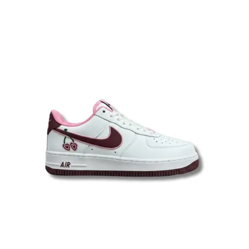 Nike Air Force Cherry Beyaz