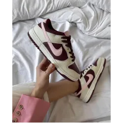 Nike Dunk Sophia Vişne