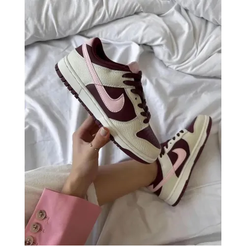 Nike Dunk Sophia Vişne